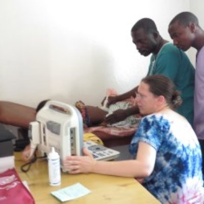 Un échographe pour la Guinée